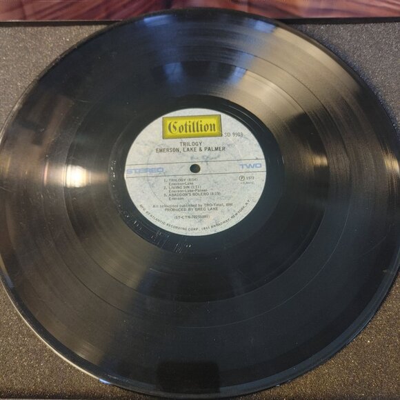 Vintage LP Vinyl Record Emerson, Lake & Palmer - Trilogy 12" 33RPM Album 1972 - Picture 5 of 5